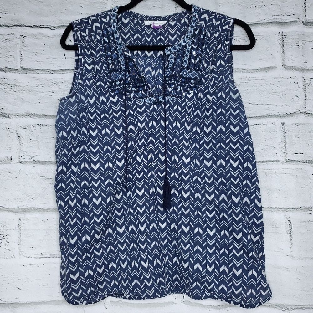 Beachlunchlounge sleeveless geometric shirt